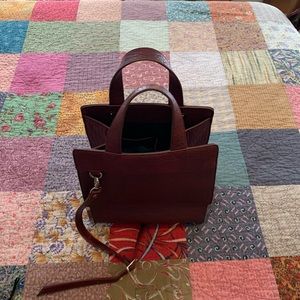 Forever 21 super soft and sturdy burgundy bag